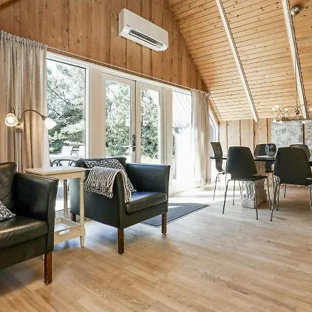 8 Person Holiday In Bl Vand 4* Blåvand