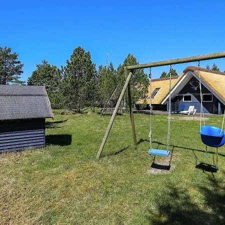 8 Person Holiday In Bl Vand Otel Blåvand